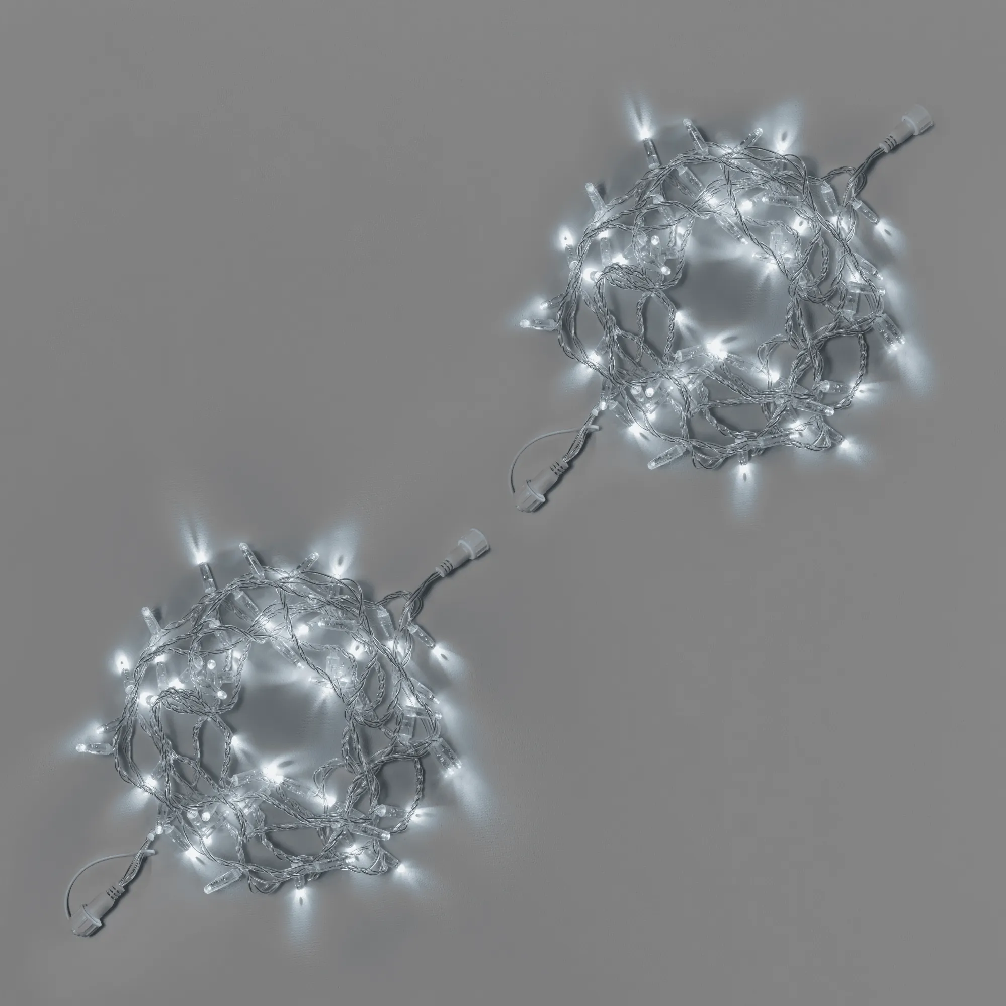 girljanda-nit-10-m-5-5-belaja-220-v-100-led-provod-prozrachnyj-pvh-2-3-mm-ip65