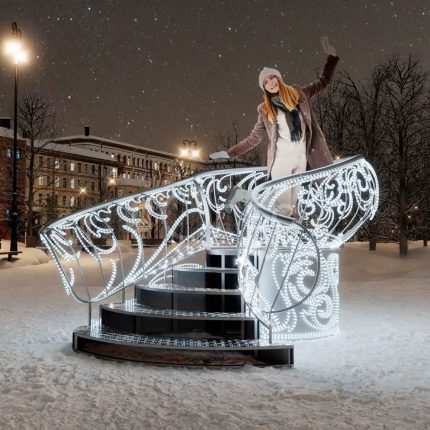 Уличная фотозона «Лестница в небо», 2,72×1,65×2,7 м, IP65, холодное свечение