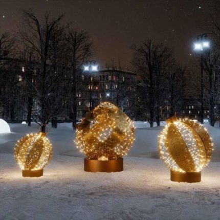 Световая композиция «Подарок с золотыми шарами», 1,4×1,56×1,26 м, IP65, золотой свет