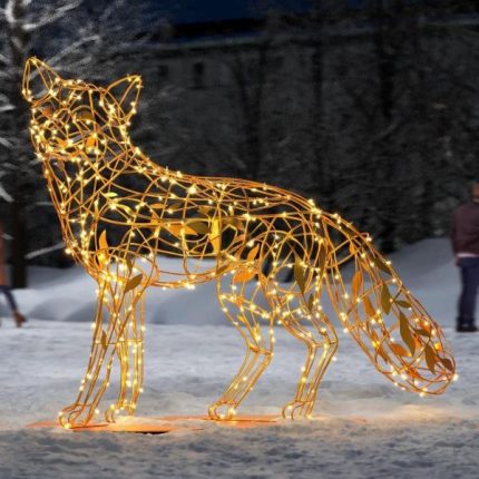 Фигура «Хитрая лисичка», 1,34м, IP65, золотой/серебряный свет