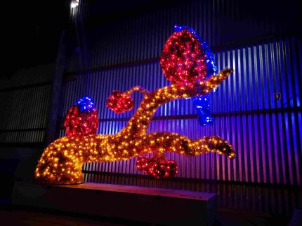 Световая композиция «Снегири», 1,8 м, IP65, разноцветное свечение