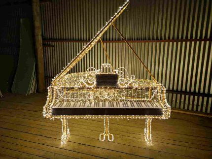 Световая фигура «Рояль», 1,5–2,2 м, IP65, любой цвет свечения