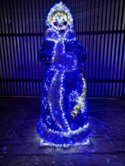 Световая фигура «Снегурочка», 1,5–2,1 м, IP65, свечение на выбор