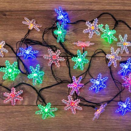 Гирлянда Снежинки 4.4 м, мультиколор свечение с динамикой, 30 LED, провод тёмно-зелёный ПВХ, IP20